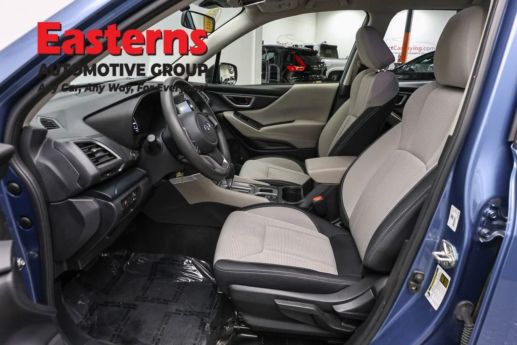 Used 2023 Blue Subaru Base image 13