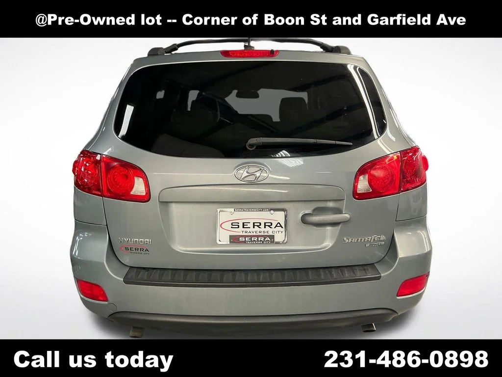 Used 2009 Silver Hyundai GLS image 4