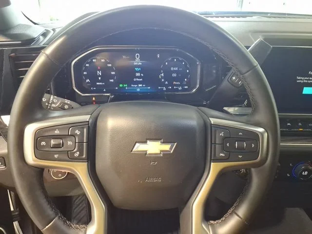 Used 2026 Sterling Gray Metallic Chevrolet LT image 8