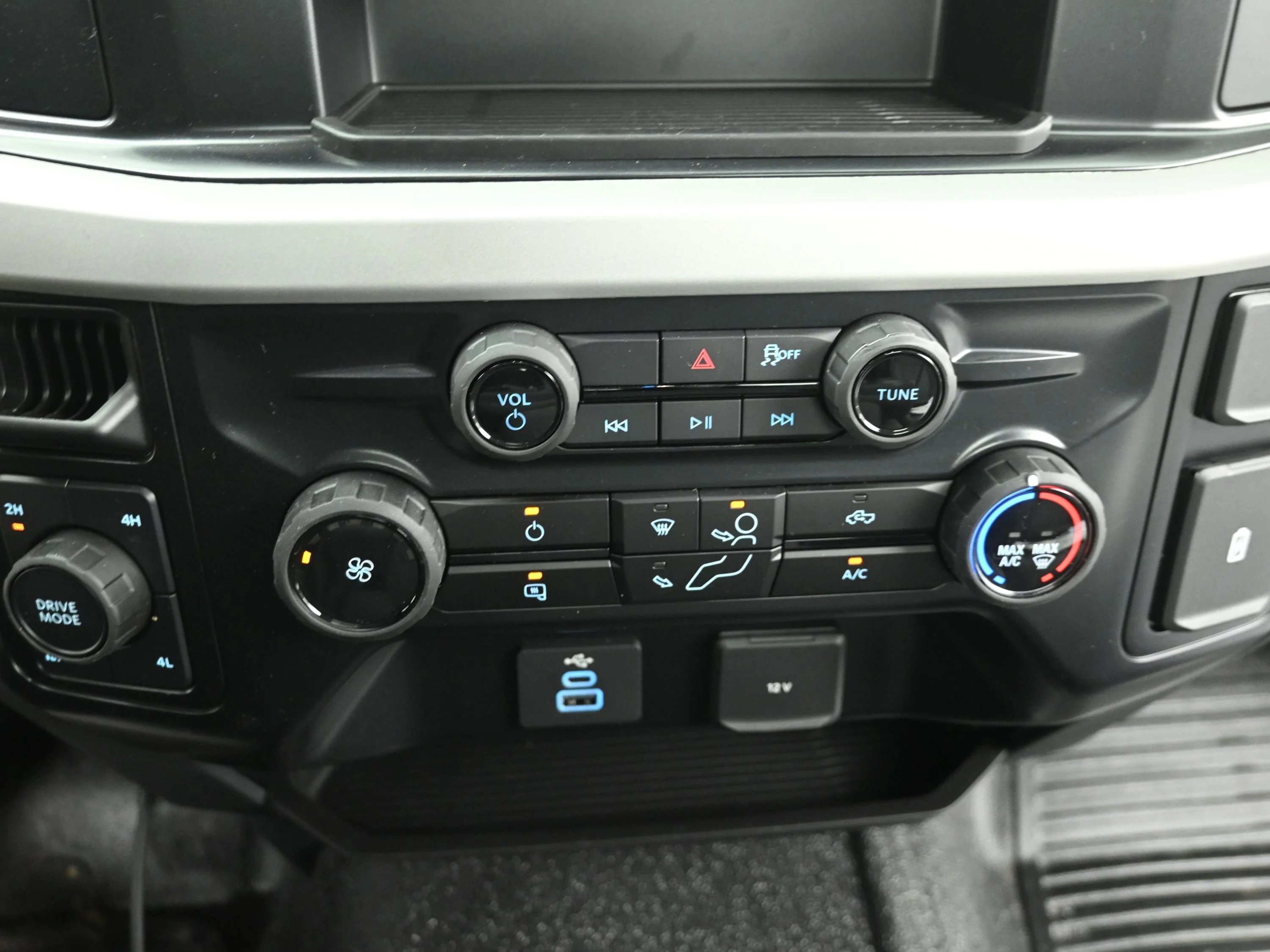 2026 Ford F-250 Super Duty XL - Photo 52