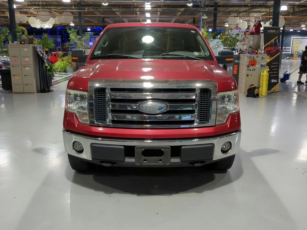 Used 2009 Red Ford  image 3