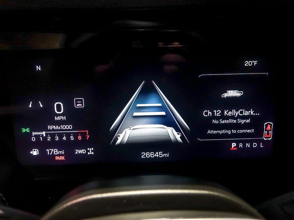 2025 GMC YUKON - Image 19