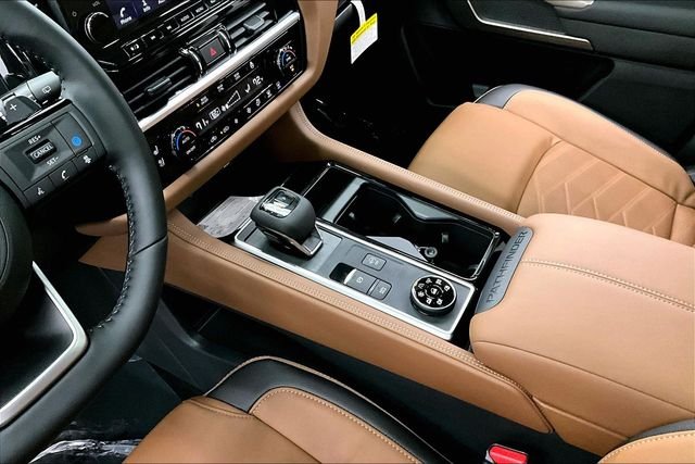 New 2025 Super Black Nissan Platinum image 8