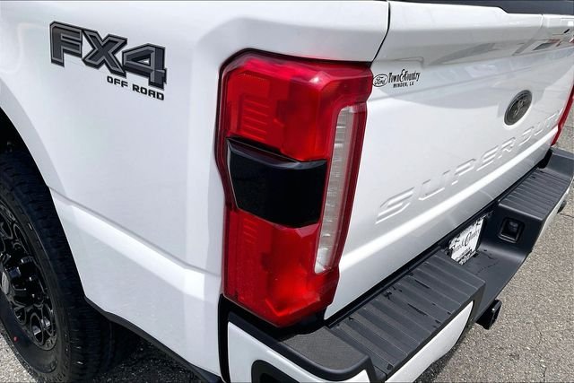 New 2026 Star White Metallic Tri-Coat Ford F-250® Lariat® image 29