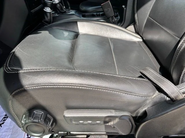 Used 2018 Gray Jeep Unlimited Moab image 16
