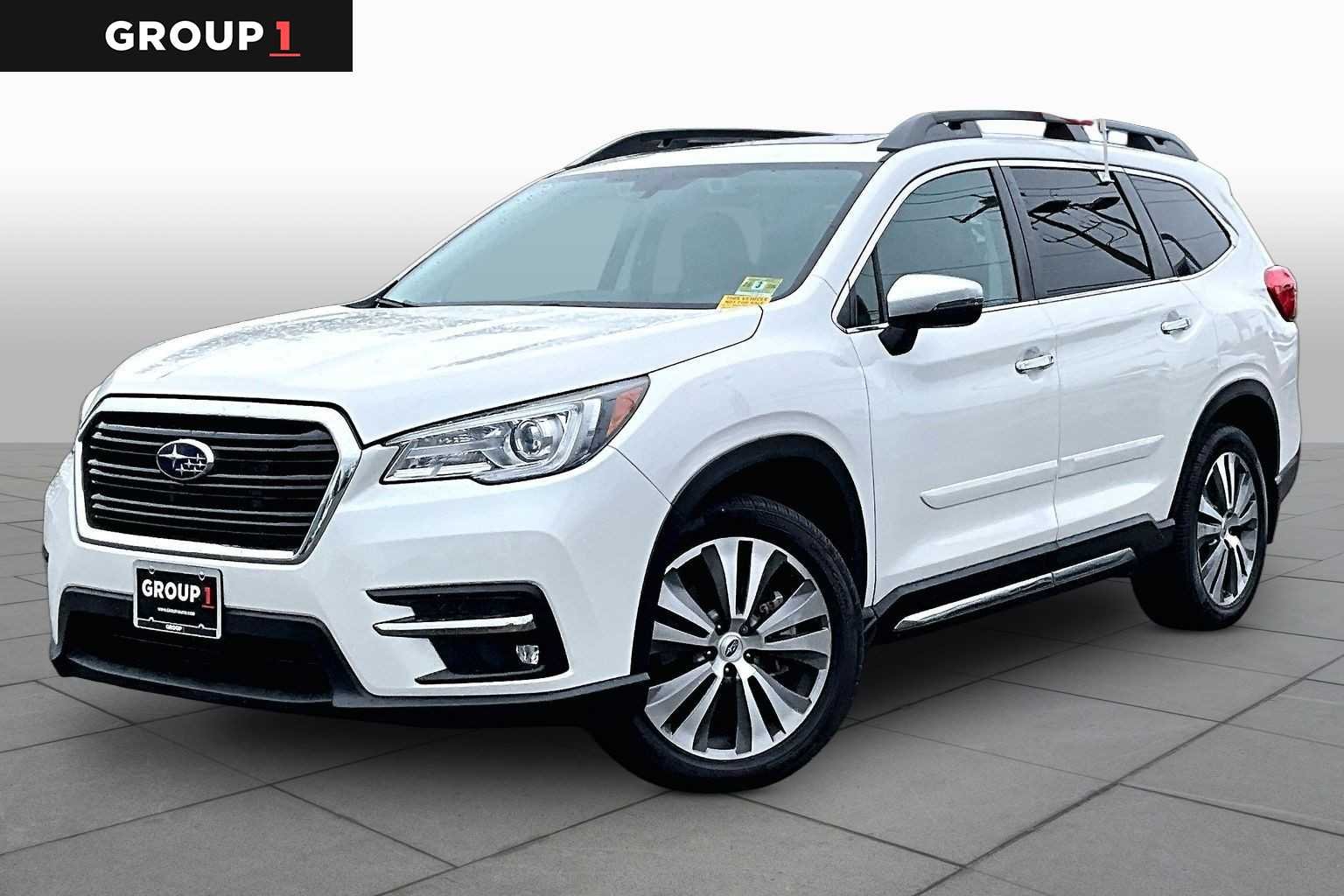 2021 Subaru Ascent Touring's photo