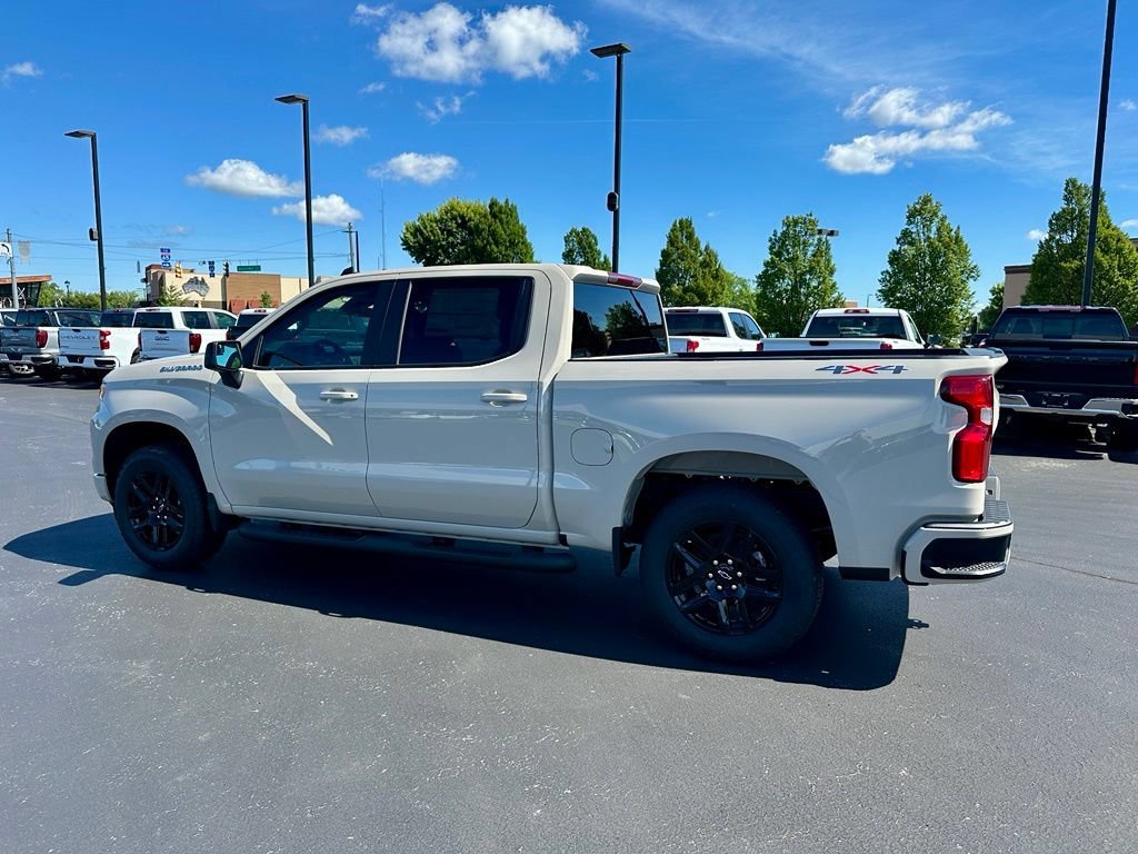 New 2026 White Sands Chevrolet RST image 6
