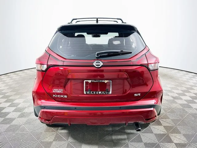 Certified Used 2021 Red Nissan SR image 4