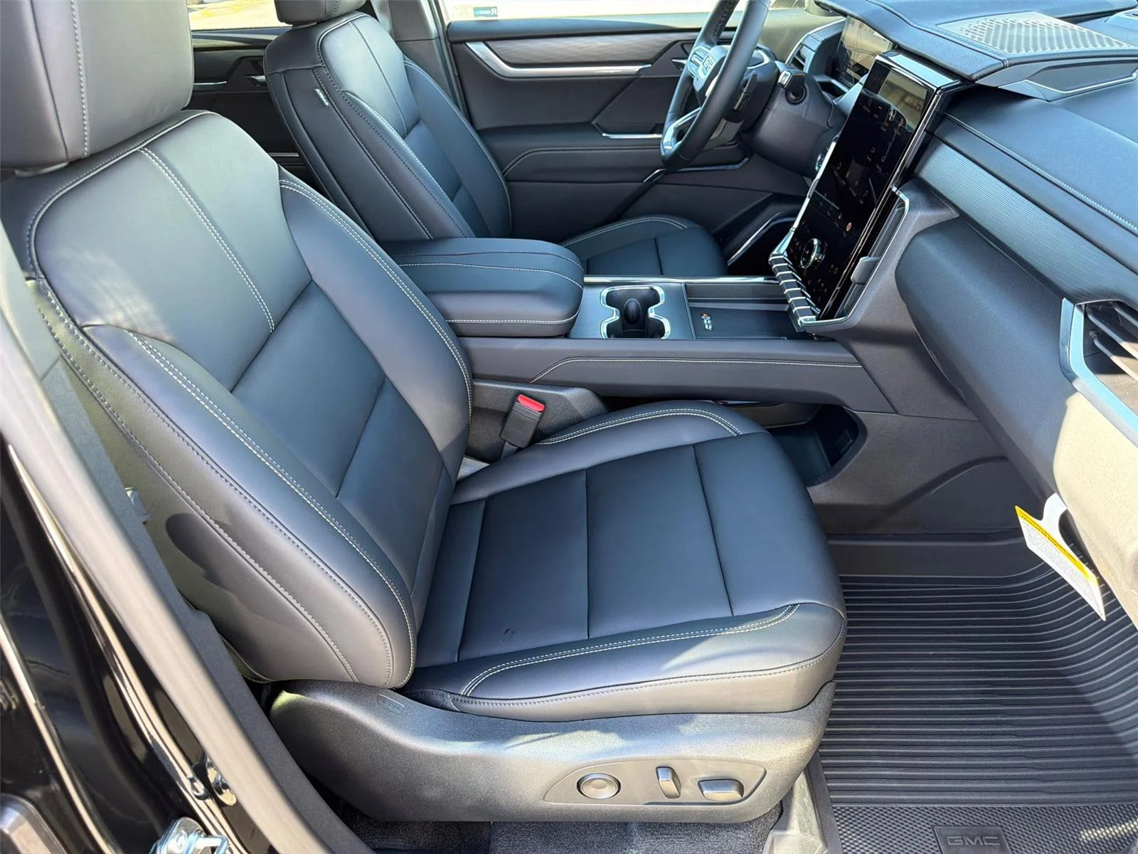 2026 GMC Acadia Elevation - Photo 9