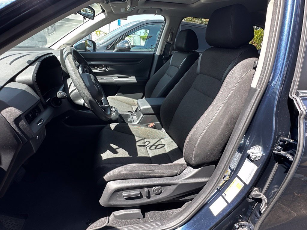 Used 2024  Honda EX image 18