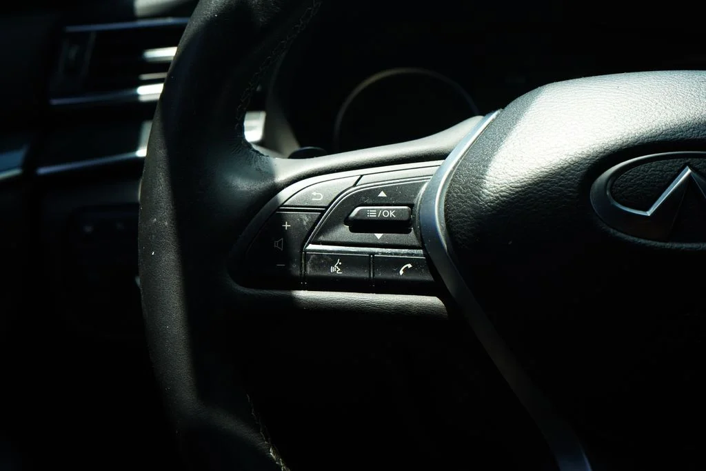 Used 2023 Gray INFINITI SPORT image 27