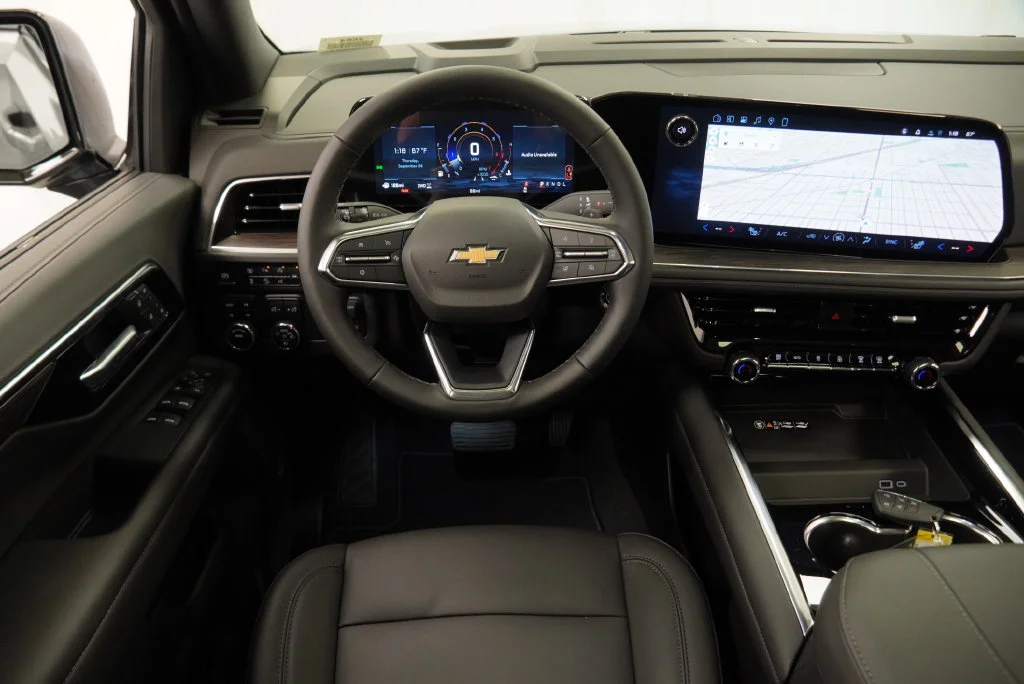 New 2026 Sterling Gray Metallic Chevrolet LT image 15