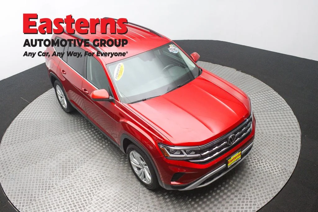 Used 2022 Red Volkswagen 3.6L V6 SE w/Technology image 3