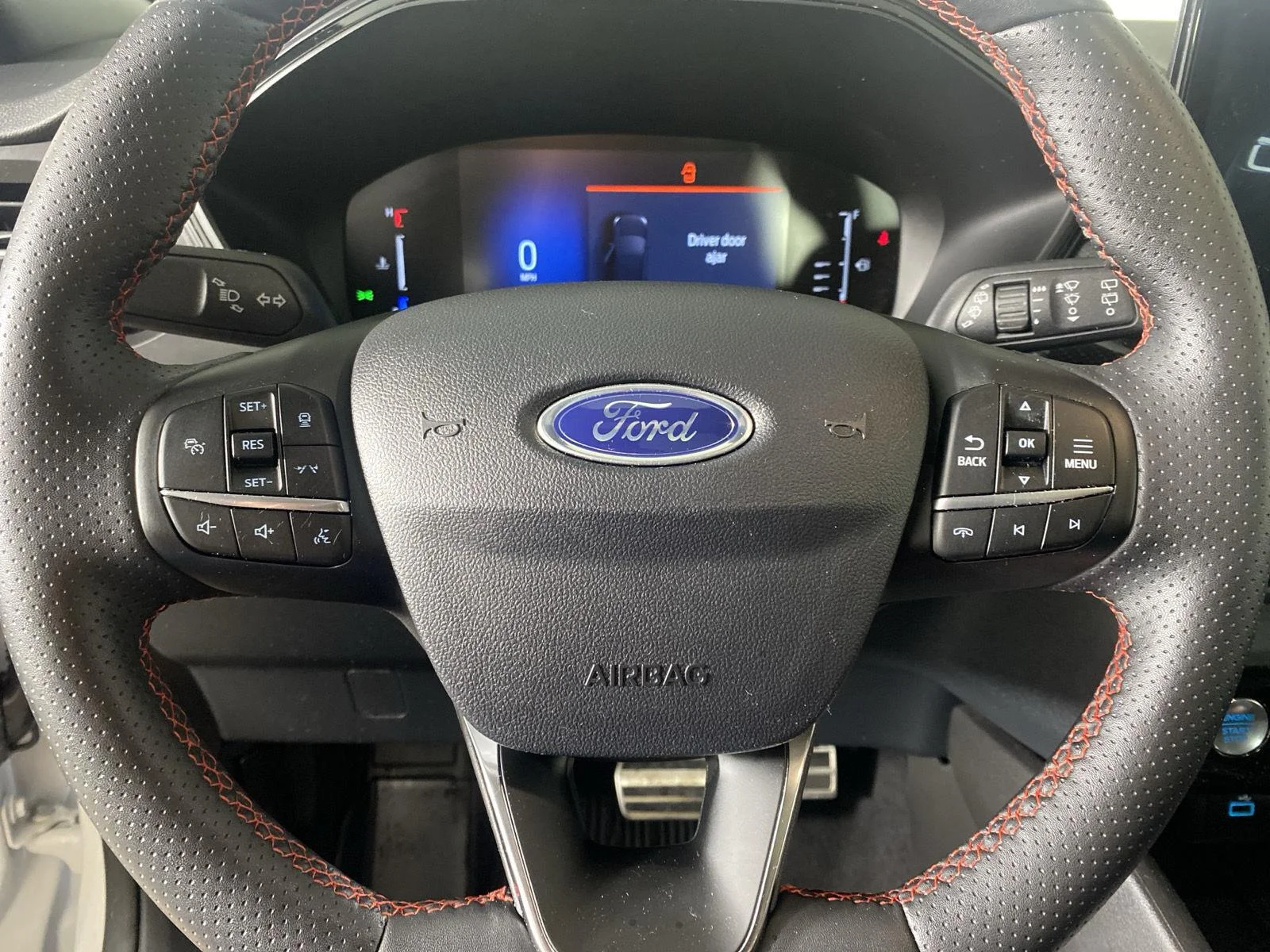 Used 2023 Star White Metallic Tri-Coat Ford ST-Line image 24