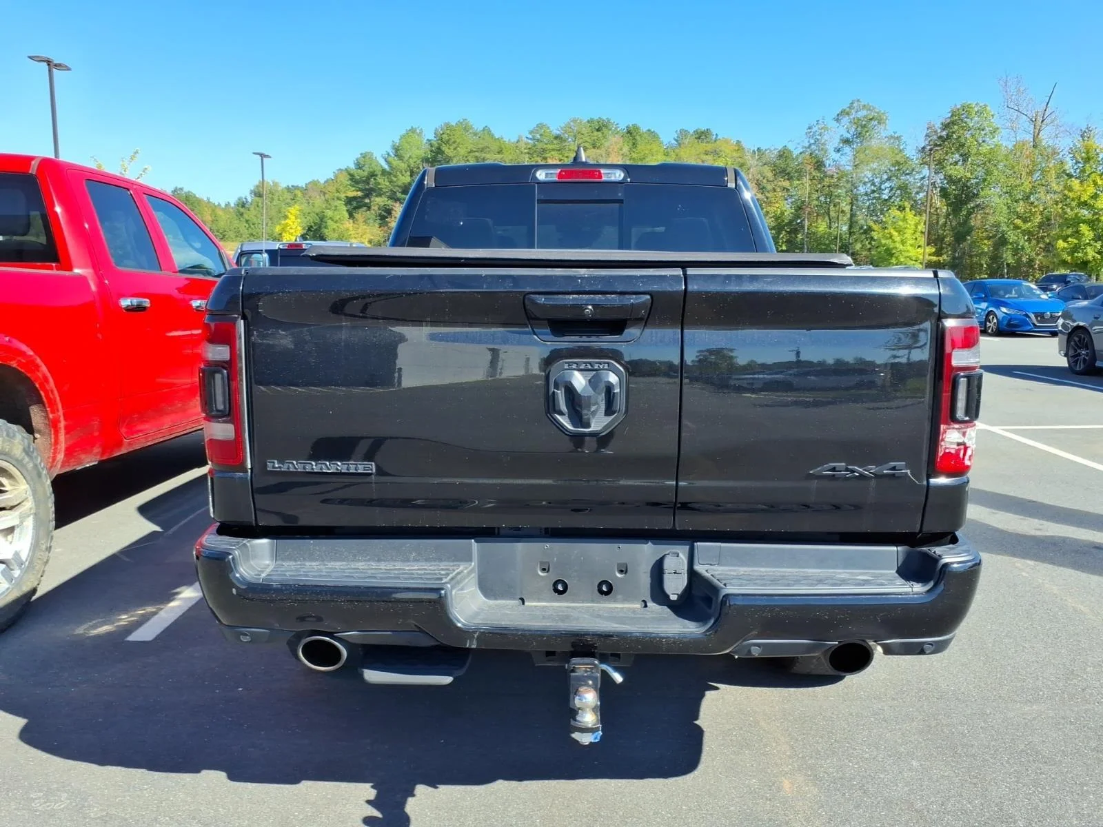 Used 2022 Diamond Black Crystal Pearlcoat Ram Laramie image 12