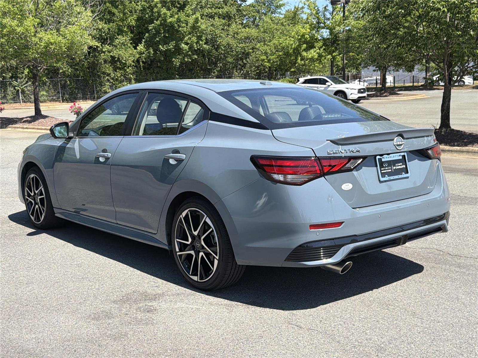 Used 2024 Atlantic Gray Metallic Nissan SR image 25