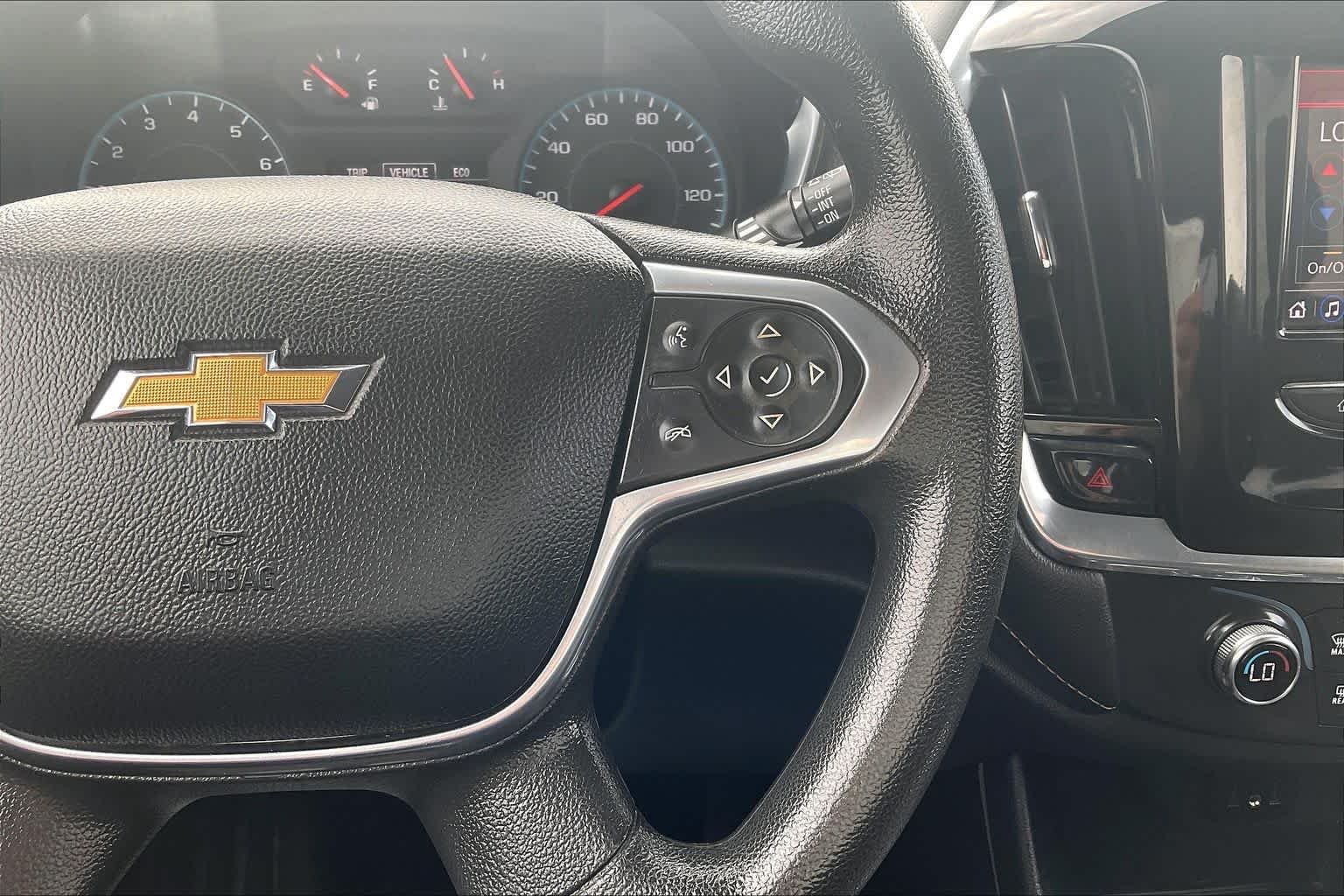 Used 2020 Summit White Chevrolet LS image 24