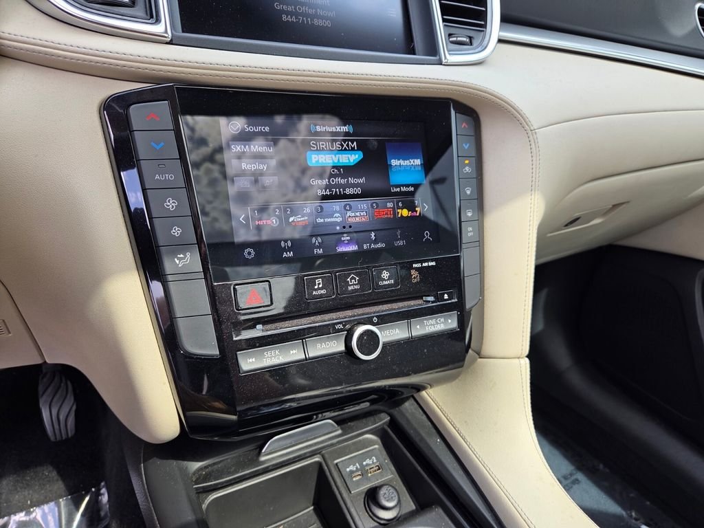 Used 2020 Blue INFINITI LUXE image 25