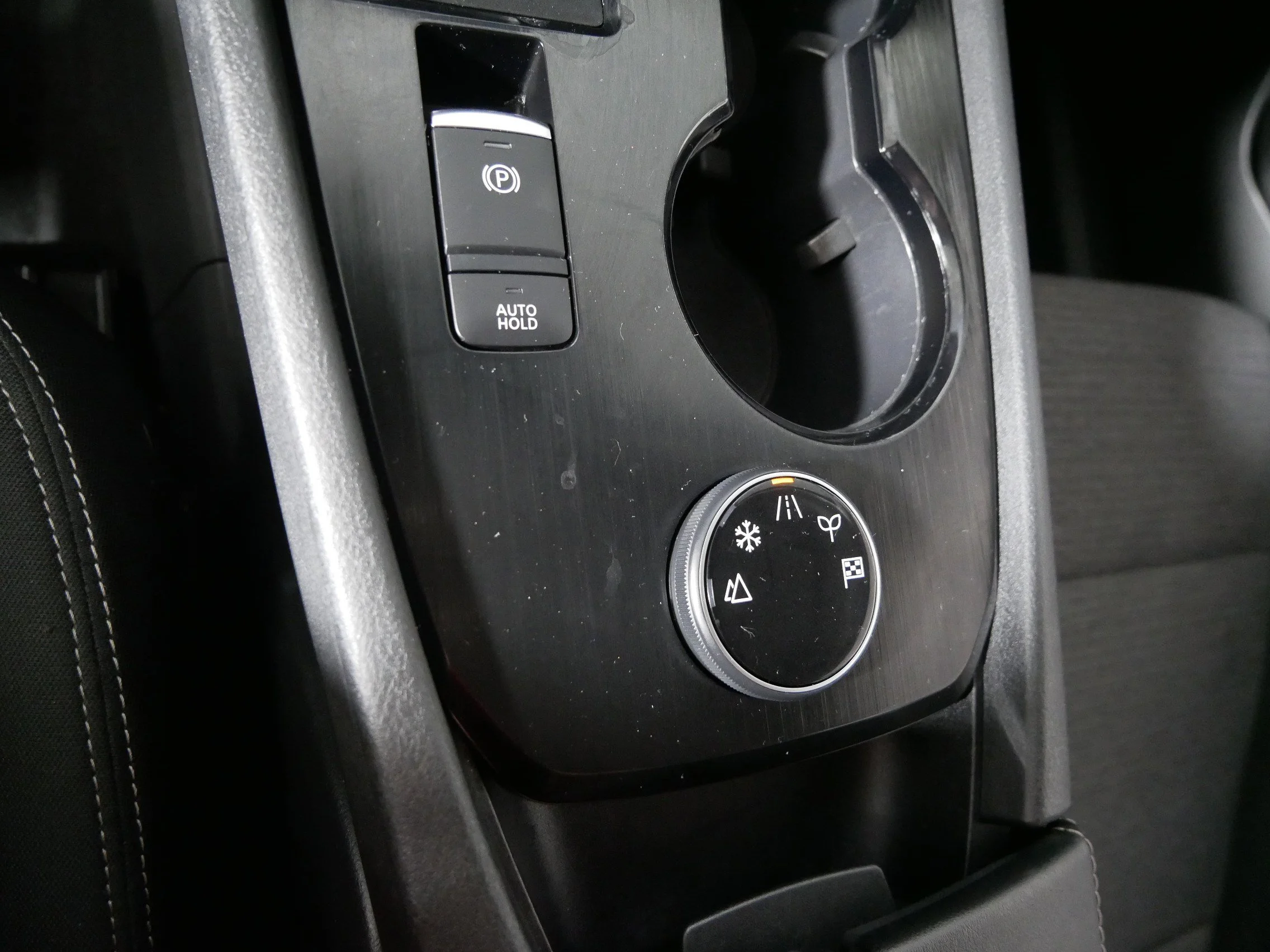 Used 2022 Gun Metallic Nissan SV image 30