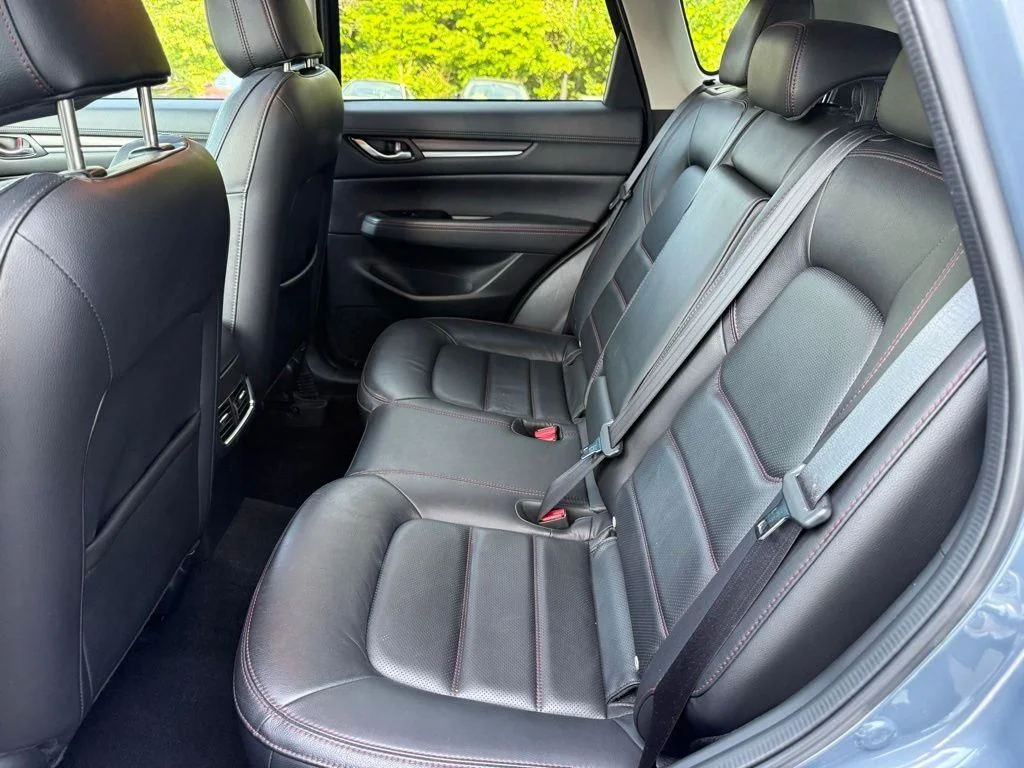 Used 2024 Gray Mazda 2.5 S Carbon Edition image 31