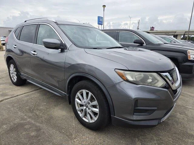 Used 2017 GRAY NISSAN  image 3