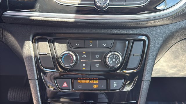 Used 2021 Summit White Buick Preferred image 24