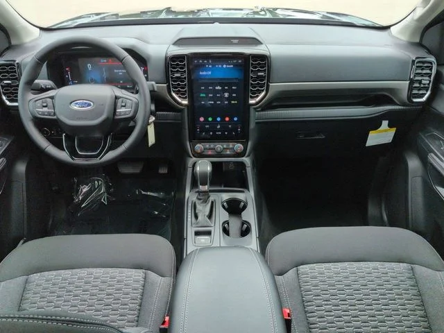 New 2026 Carbonized Gray Metallic Ford XLT image 15