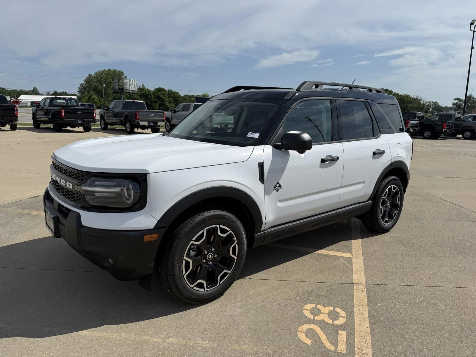 New 2026 Oxford White Ford Outer Banks® image 4