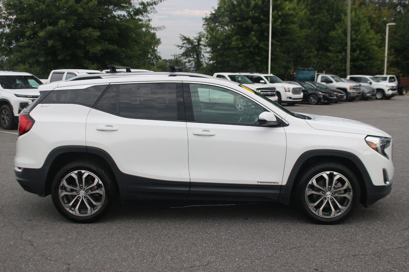 Used 2020 SUMMIT WHITE GMC SLT image 8