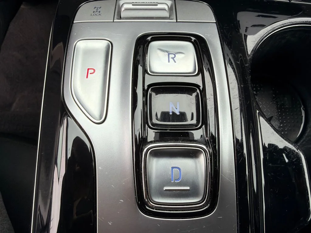 Used 2022 Gray Hyundai Blue image 31