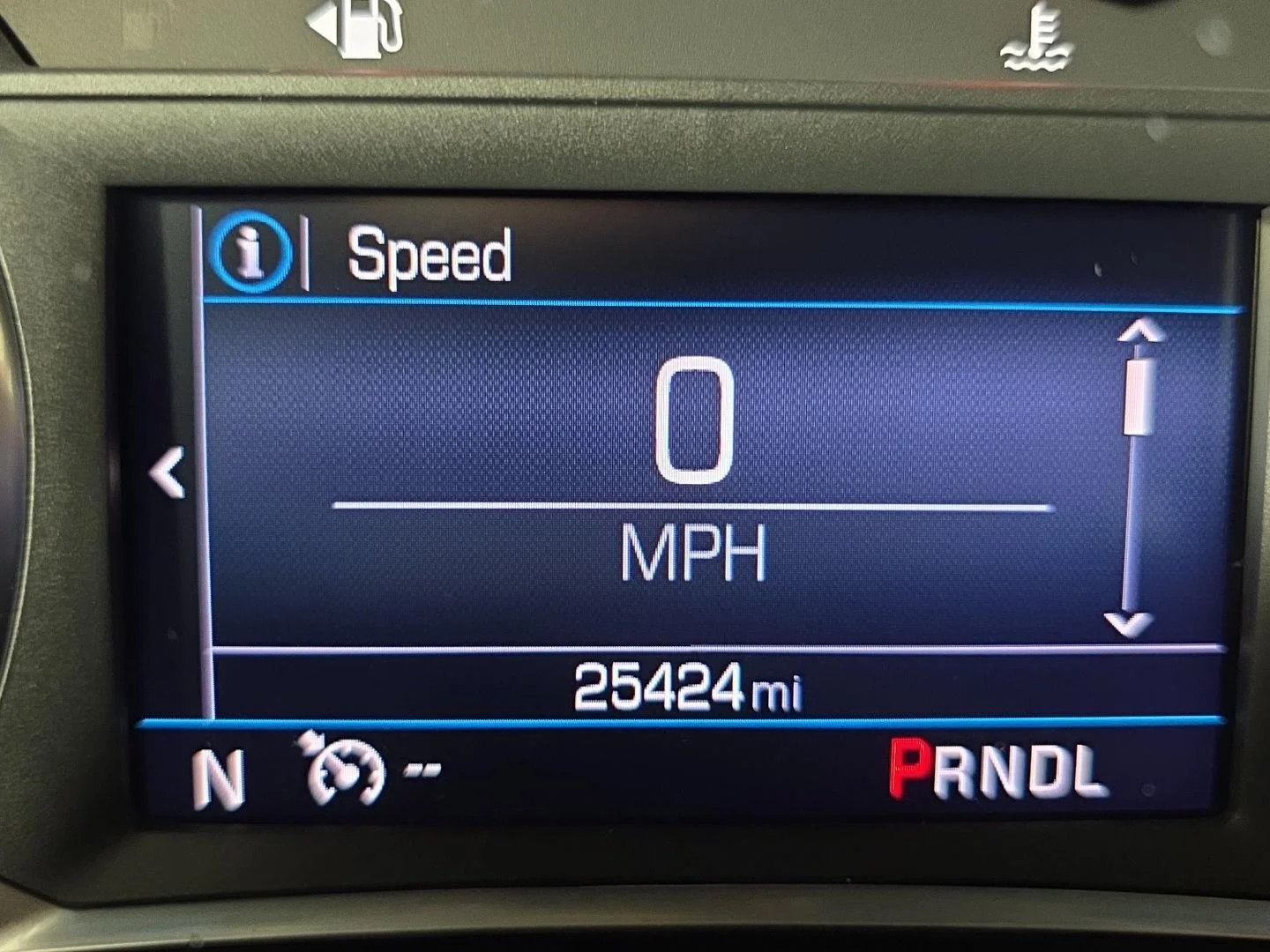 Used 2019 Iridescent Pearl Tricoat Chevrolet LT image 22