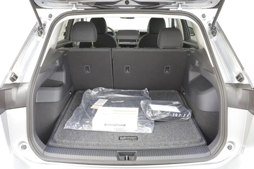 New 2026 Silver Volkswagen 2.0T S image 18