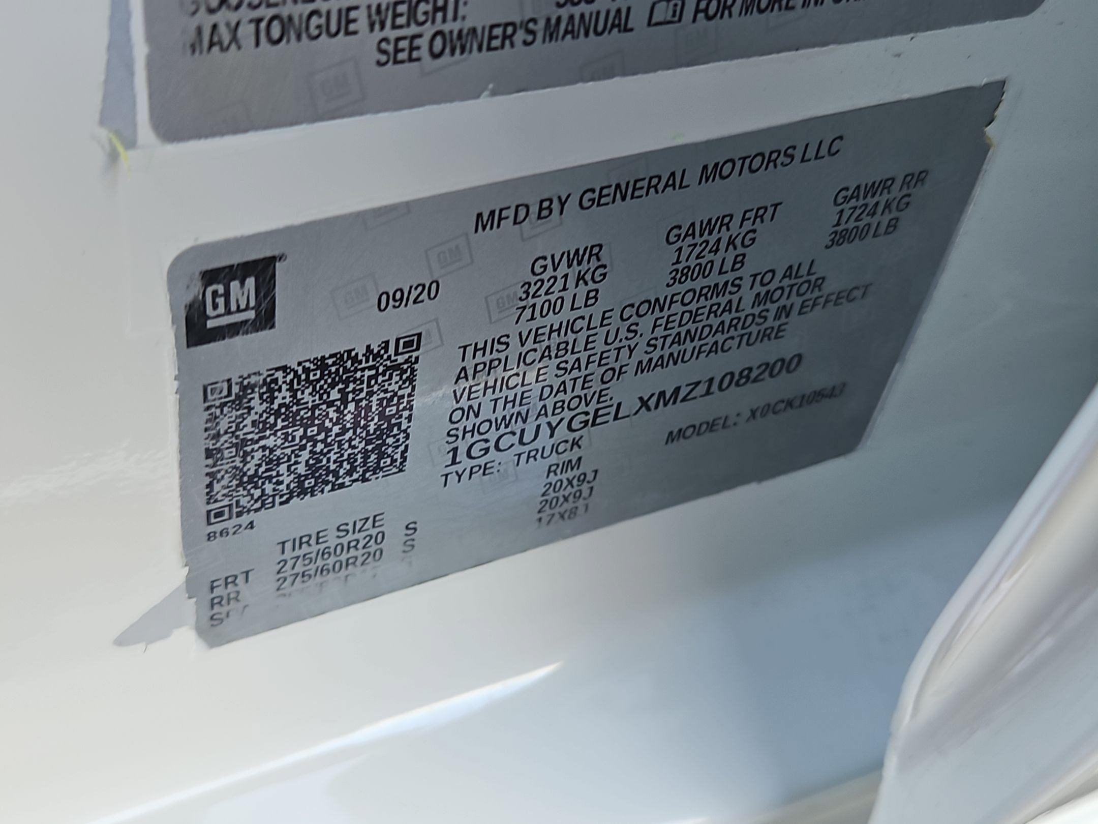 Certified Used 2021 SUMMIT WHITE Chevrolet LTZ image 33