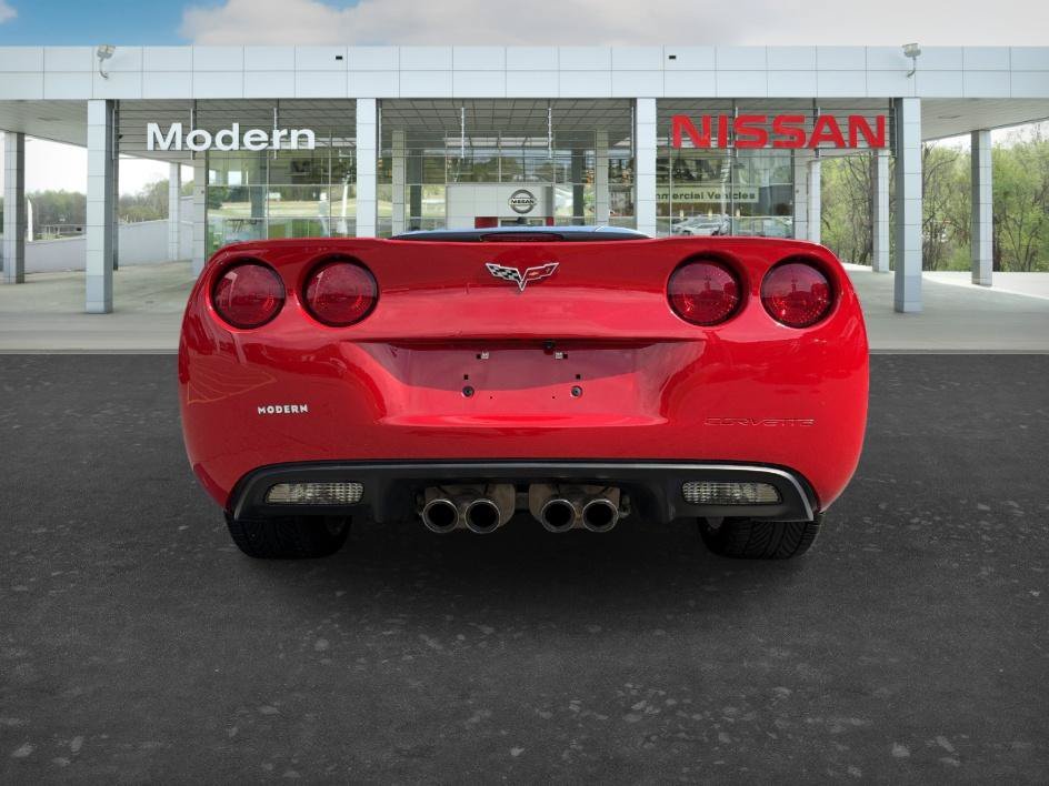 Used 2005 Victory Red Chevrolet Base image 4