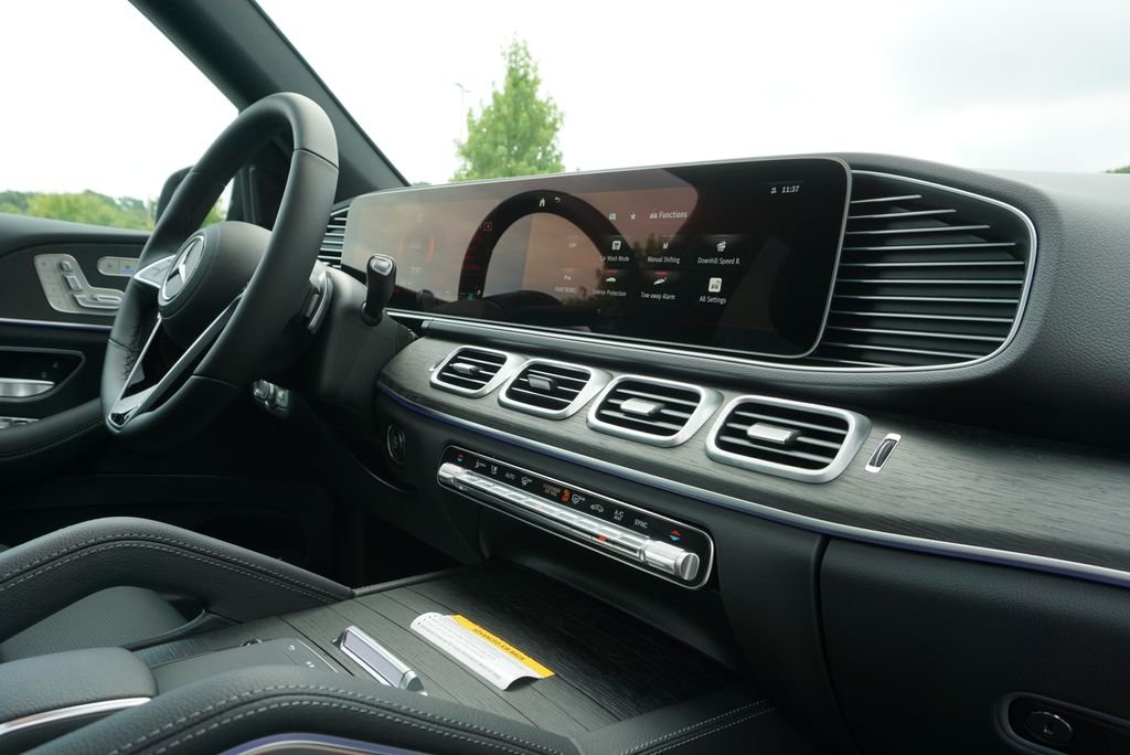 Used 2026 Obsidian Black Metallic Mercedes-Benz GLE 350 image 70