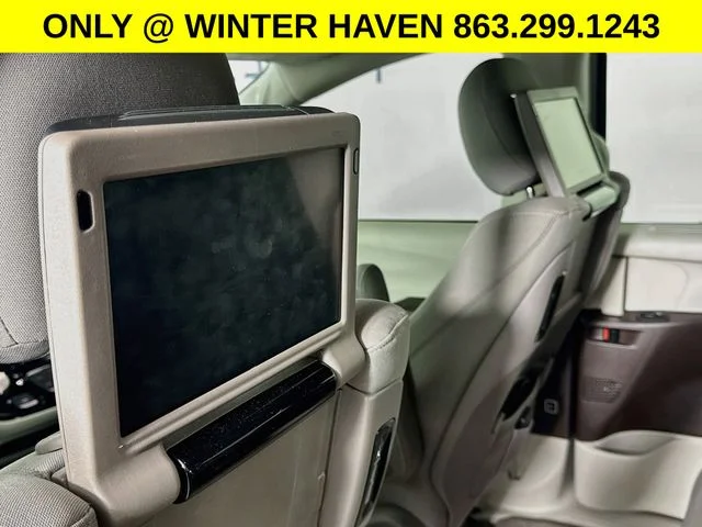 Used 2020 White Chrysler Touring image 23