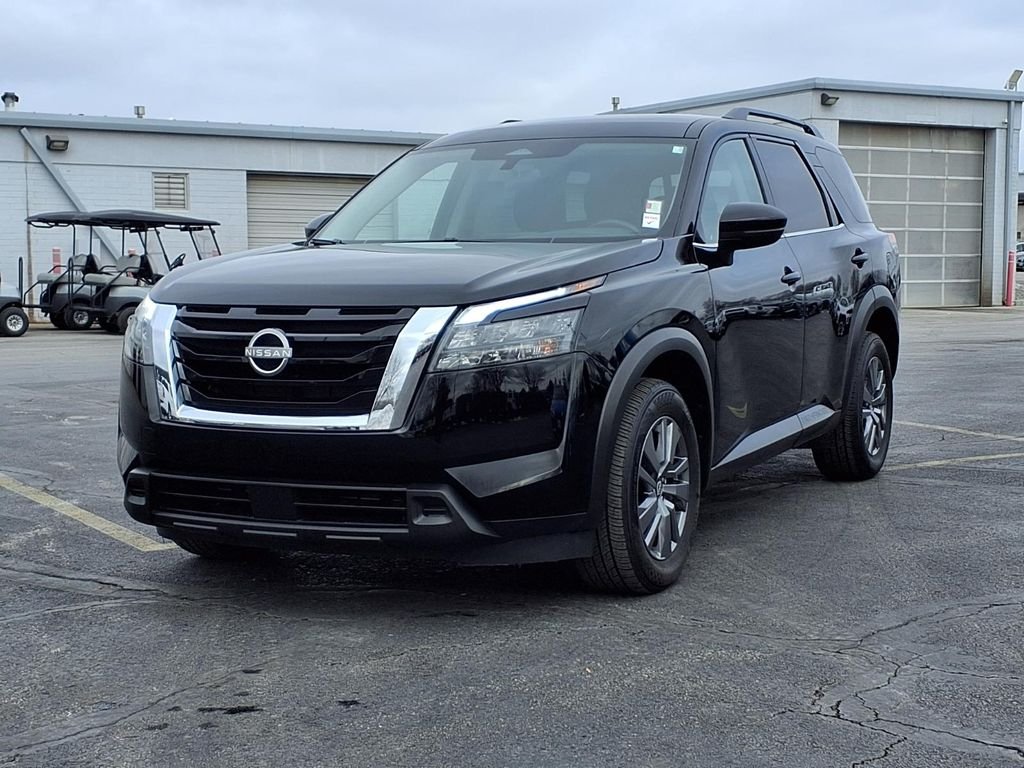Used 2025 Nissan Pathfinder SV with VIN 5N1DR3BC3SC202683 for sale in Kansas City