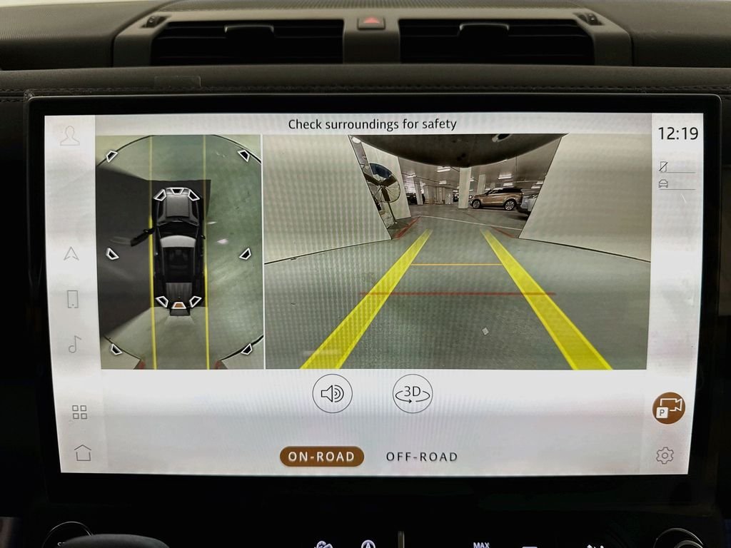 New 2026 Fuji White Land Rover X-Dynamic SE image 14