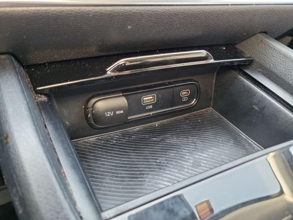 Used 2023 Fusion Black Kia LX image 34