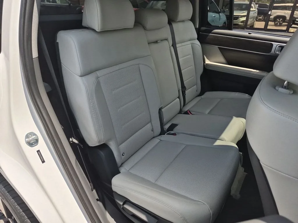 Used 2024 White Hyundai Limited image 26
