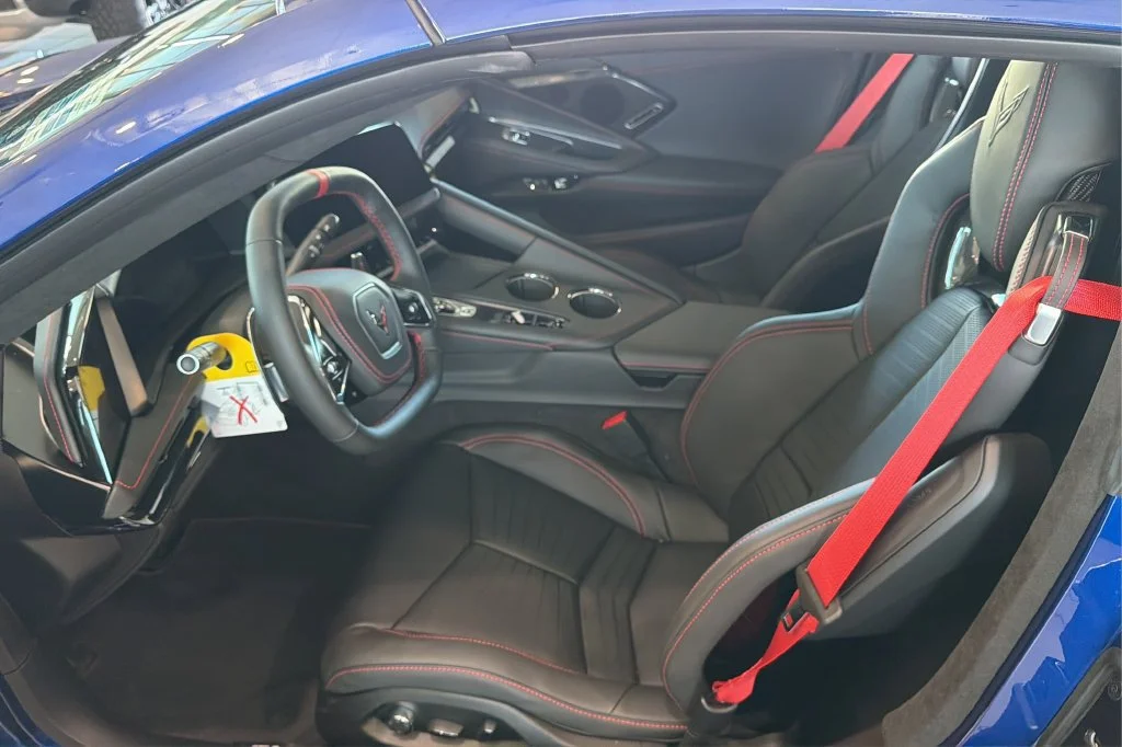 New 2027 Admiral Blue Metallic Chevrolet 3LT image 12
