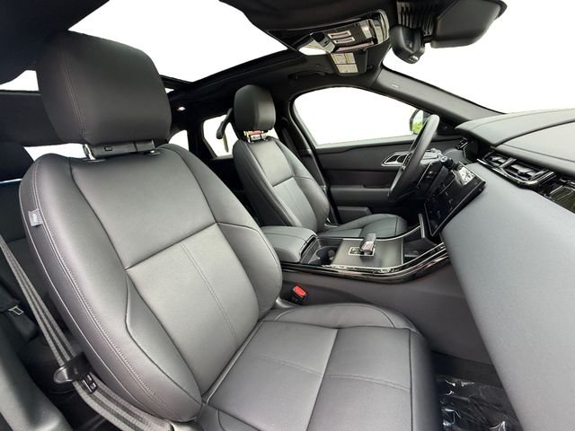 Certified Used 2026 White Land Rover Dynamic SE image 16