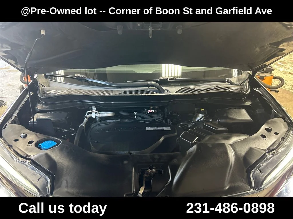 Used 2020  Honda EX-L image 9