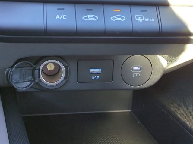 New 2026 White Hyundai SE image 45