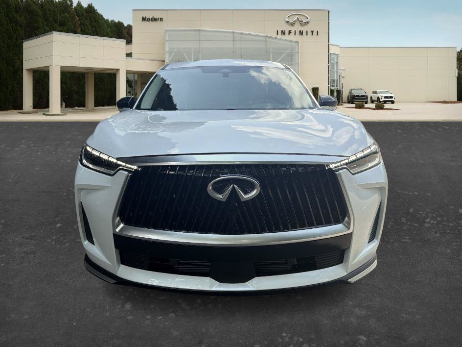 New 2027 Radiant White INFINITI PURE image 3