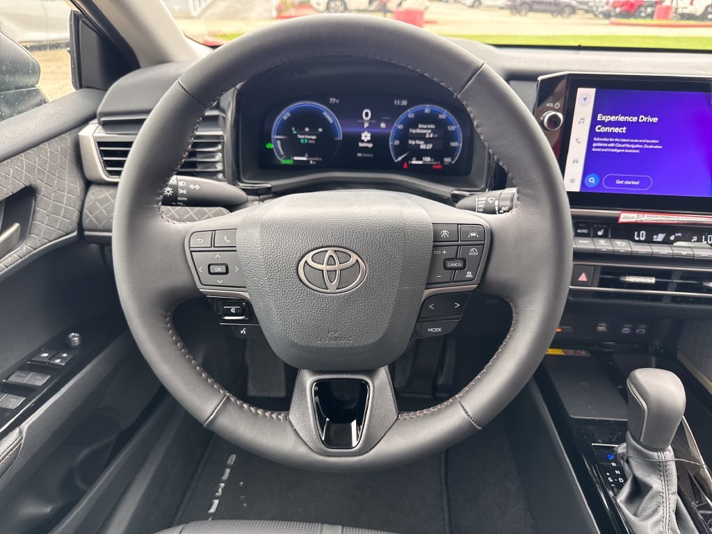 Used 2026  Toyota XLE image 27