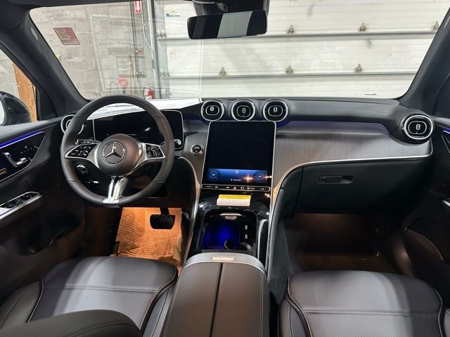New 2026  Mercedes-Benz GLC 300 image 16