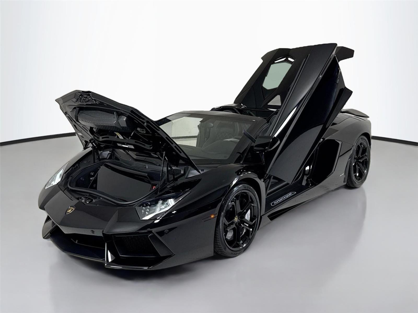 Used 2016 Nero Aldebaran Lamborghini LP 700-4 | Vorsteiner Carbon Wing | Carbon Interior image 40