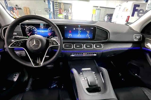 New 2026 Selenite Grey Metallic Mercedes-Benz GLE 450 image 6