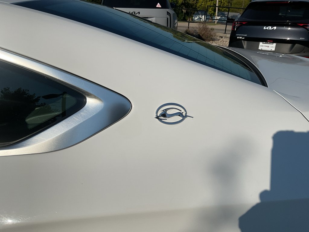 Used 2014 Summit White Chevrolet LS image 8